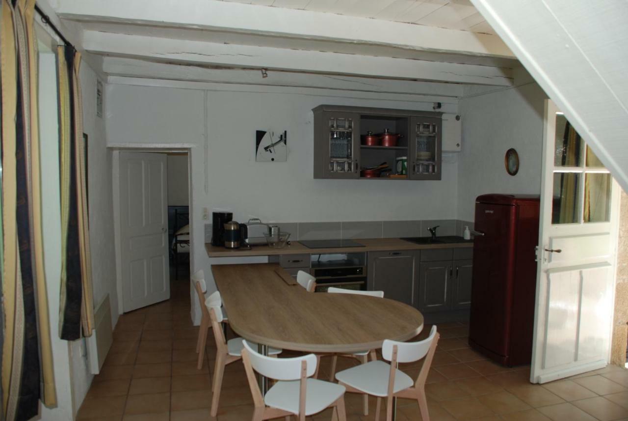 Gites Chateau Le Bois Saint-Julien-aux-Bois Exterior foto